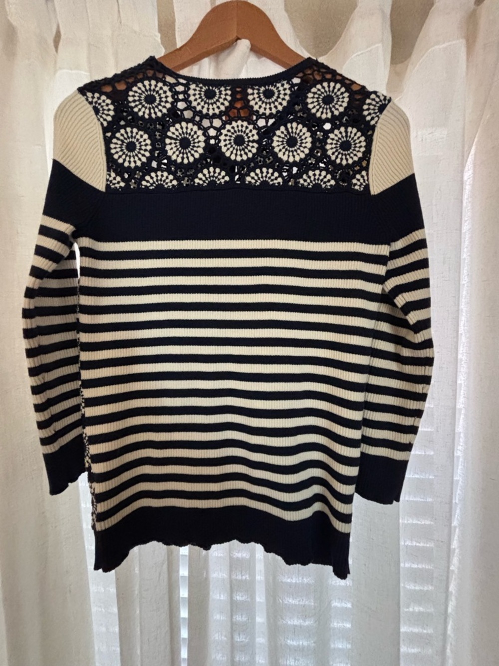 Tory Burch Navy and Cream Floral Zip Cardigan - Picture 6 of 10
